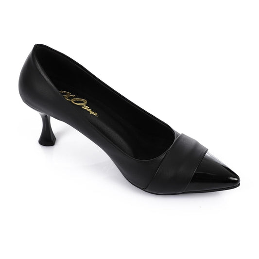 Faux leather Pointed-Toe Kitten Heel Pump - Black