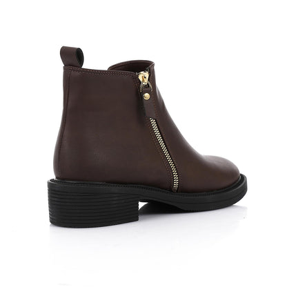Leather Ankle Boot with Zipper Closure - Brown