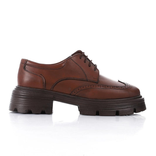 Leather Solid Lace-Up Shoes - Brown
