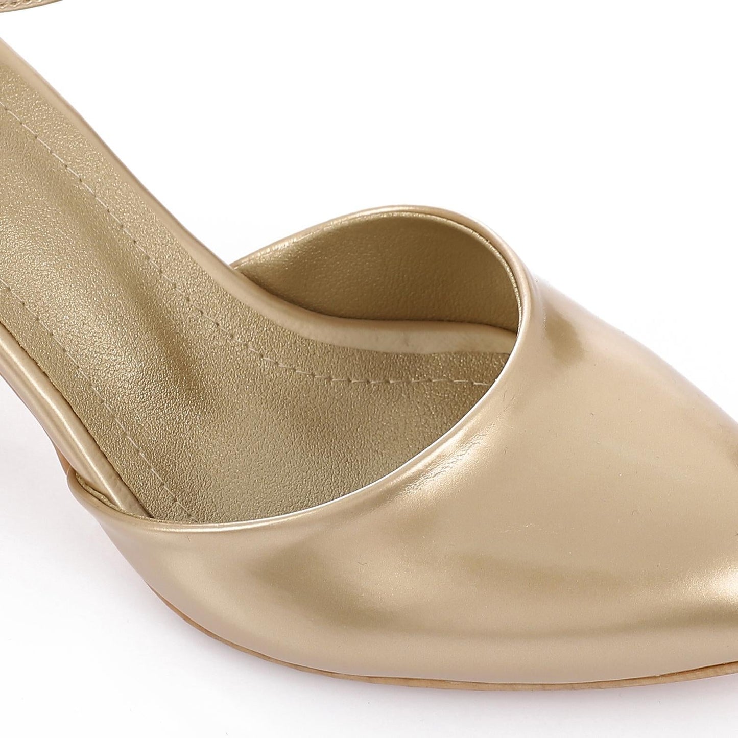 Patent Leather Heeled Shoes - Gold