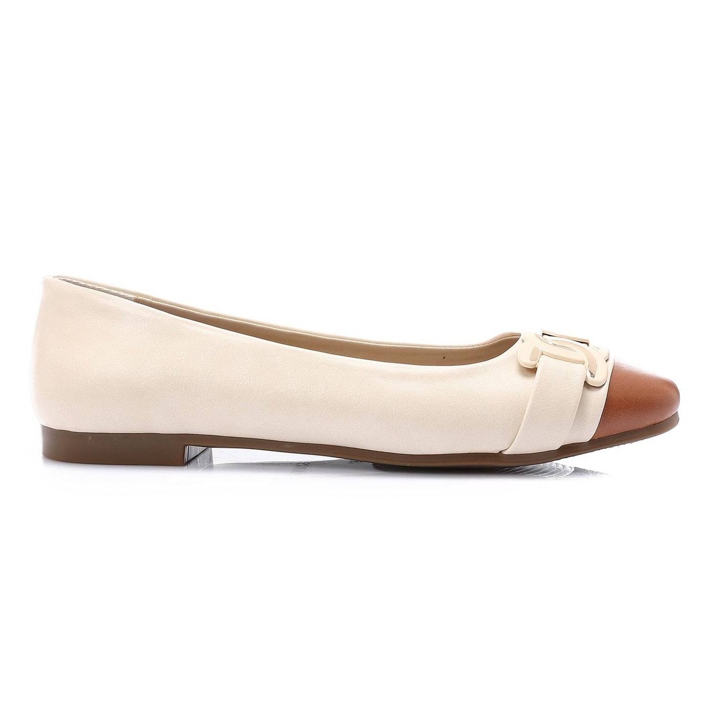 Leather Solid Ballet Flats – Beige