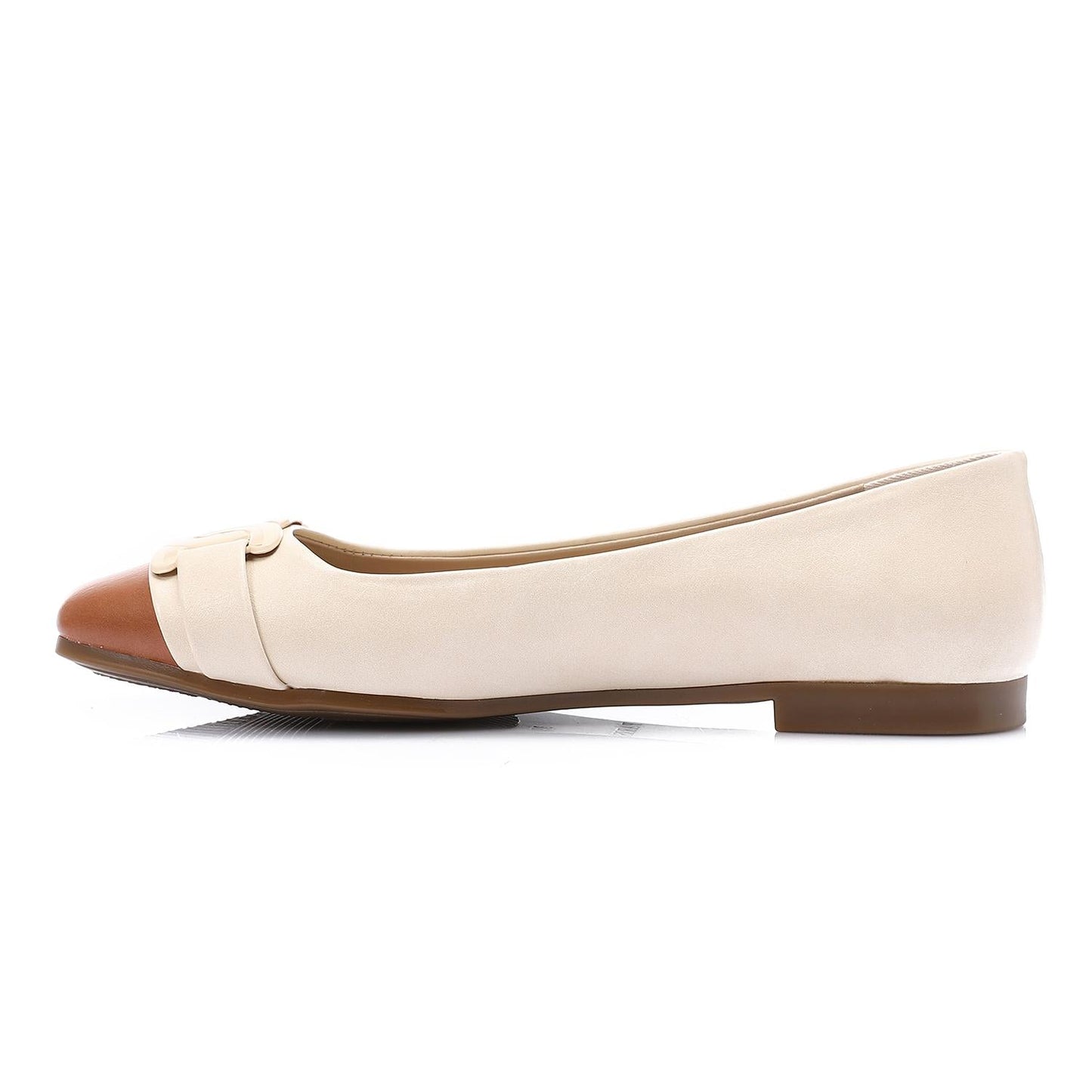 Leather Solid Ballet Flats – Beige