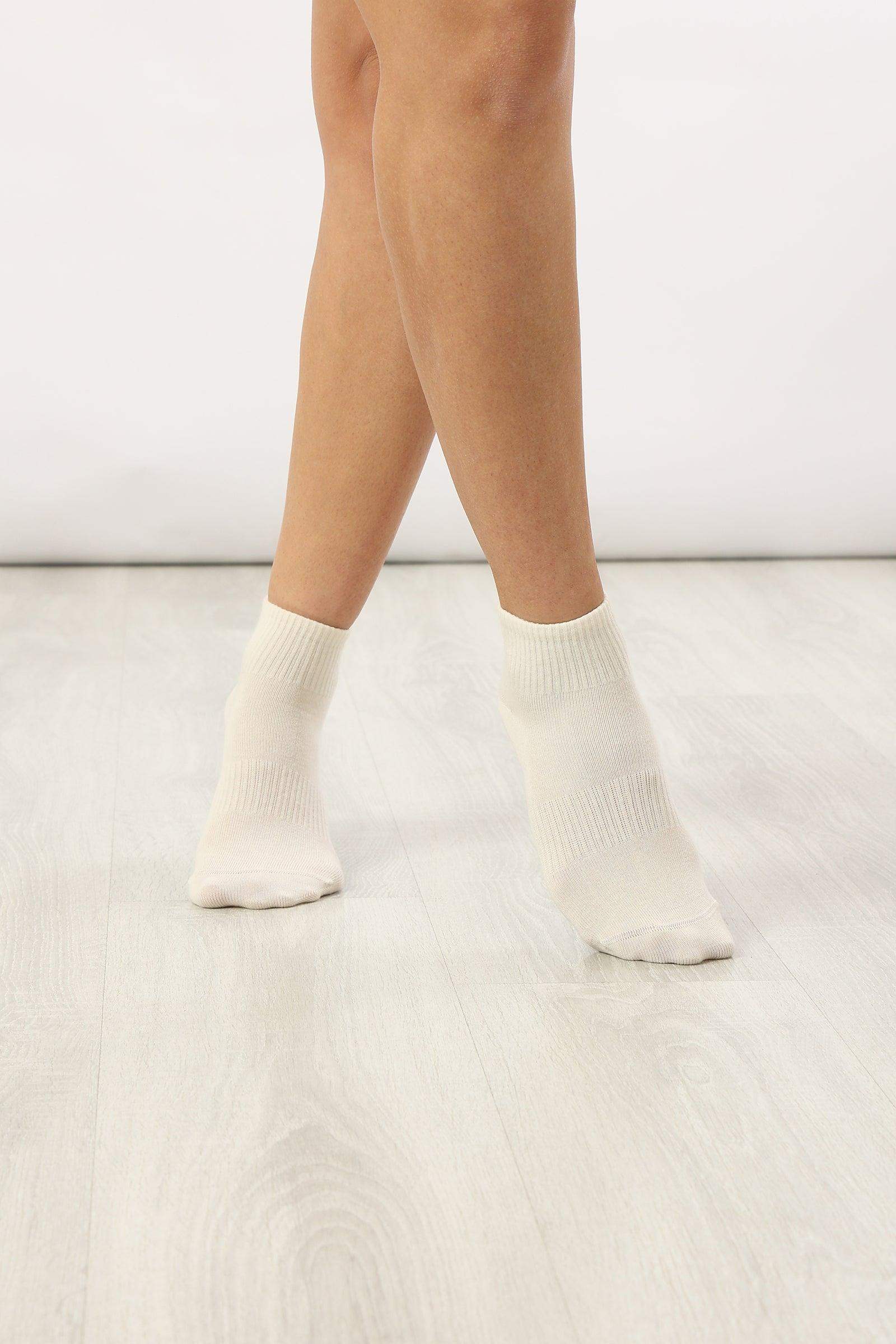 Pack of 3 Cotton Socks - Carina - ÙƒØ§Ø±ÙŠÙ†Ø§