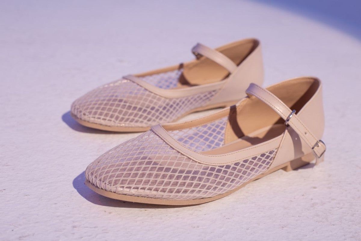 Leather Swan Ballerina Flats - Beige