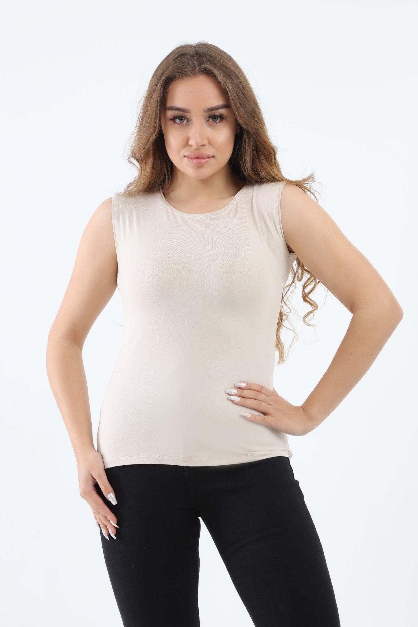 Sleeveless Crew Neck Top - Carina - ÙƒØ§Ø±ÙŠÙ†Ø§
